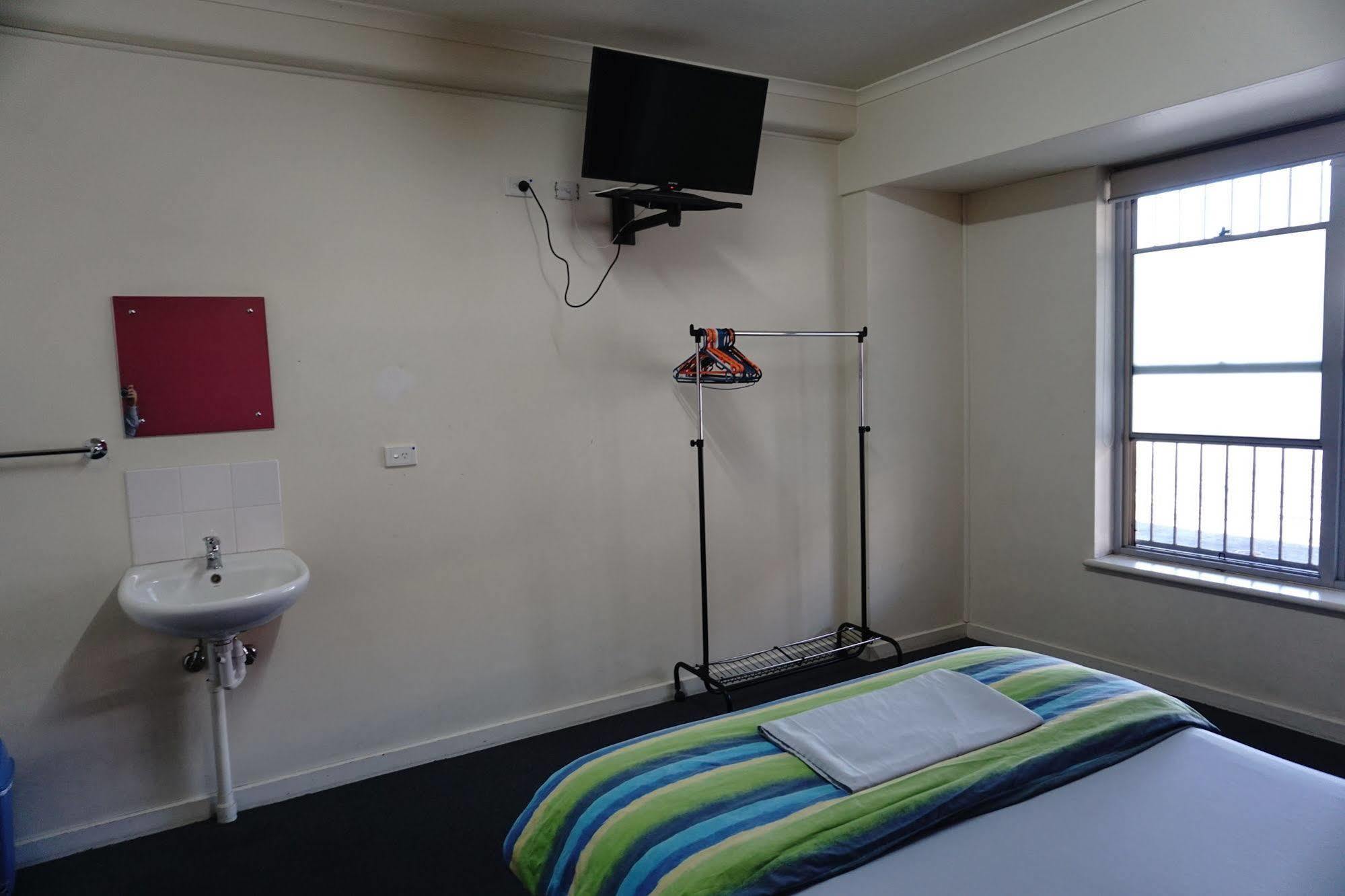The Guest House Adelaide Exterior photo