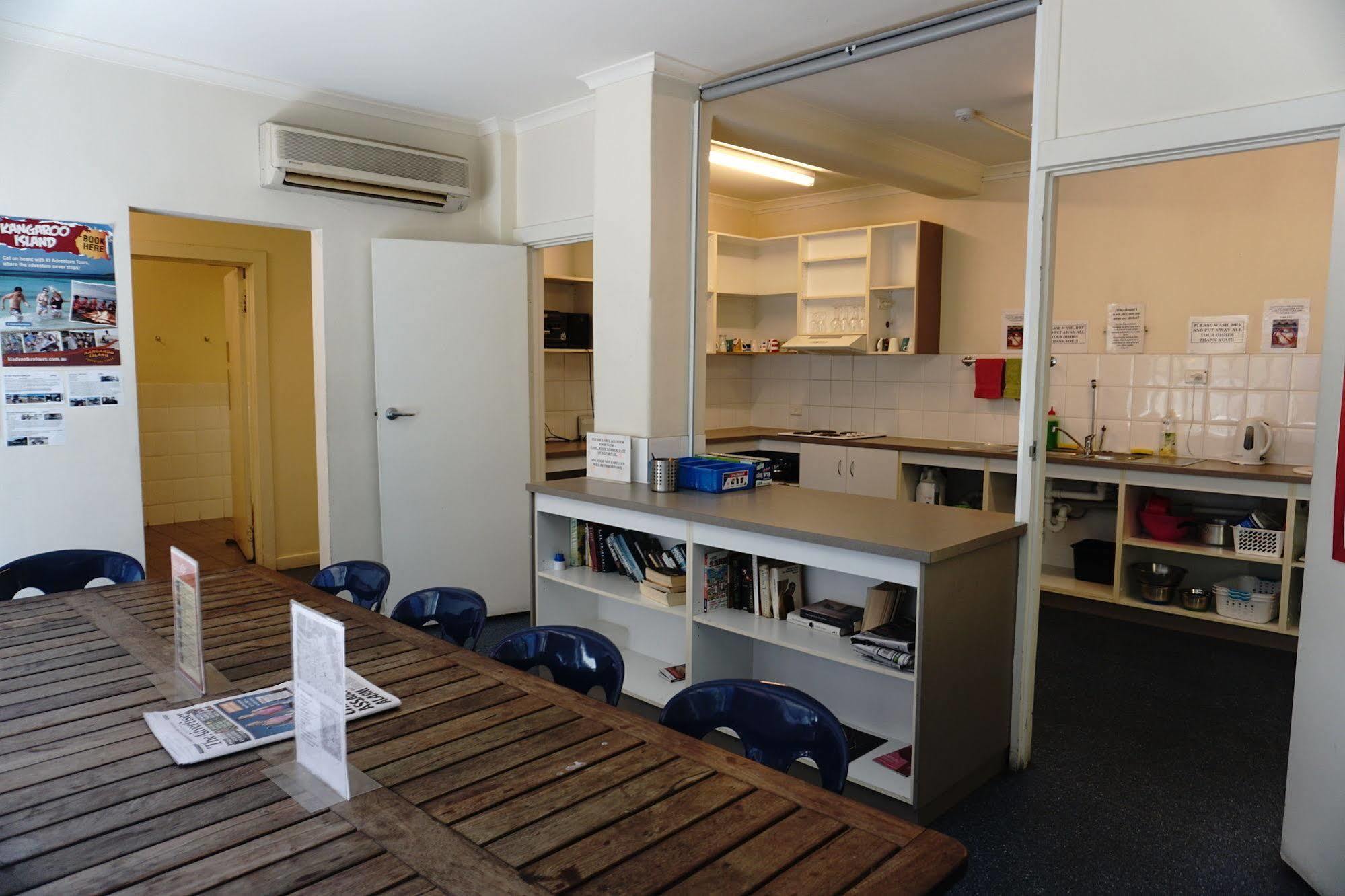 The Guest House Adelaide Exterior photo